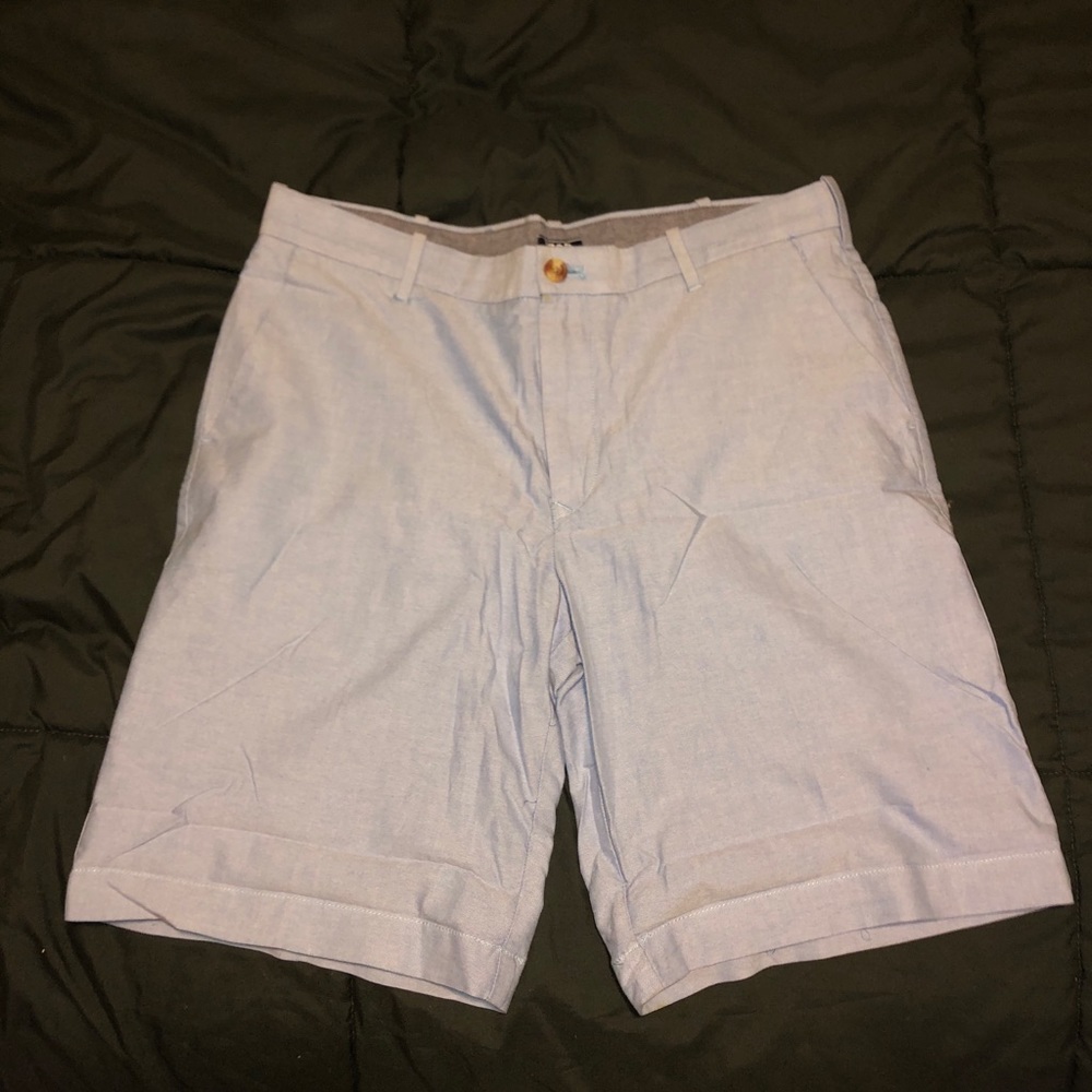 Blue Izod casual shorts.